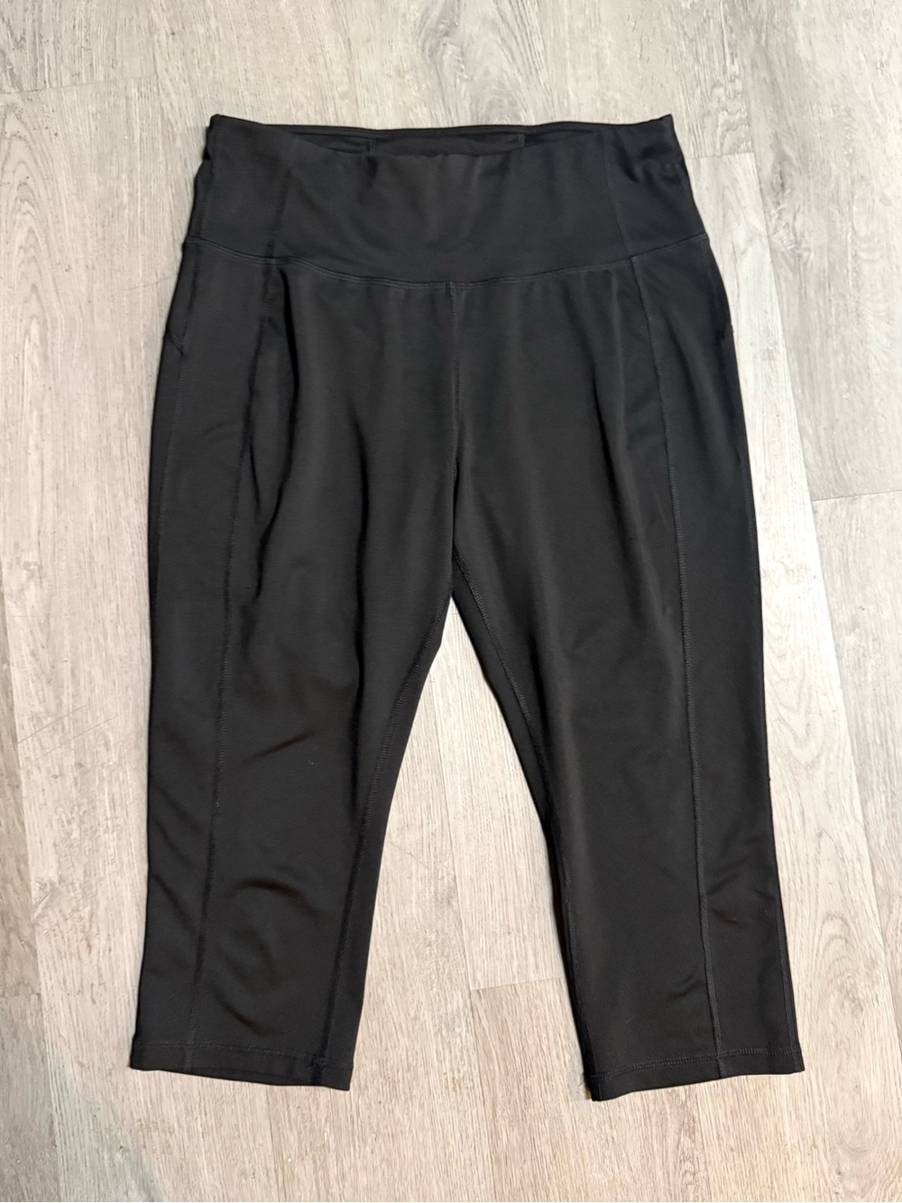 •AVIA• CROPPED LEGGINGS